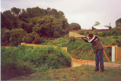 Bonita perspectiva de la cancha de plato. Irenée Lassalle caz.jpg (51817 bytes)