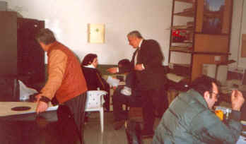 aspecto sala de clasificacion ribaroja.jpg (34238 bytes)