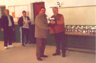 entrega de trofeos ribaroja.jpg (16047 bytes)