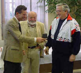 delegadoespanyol.jpg (10129 bytes)