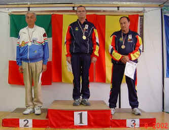 minie.JPG (14813 bytes)